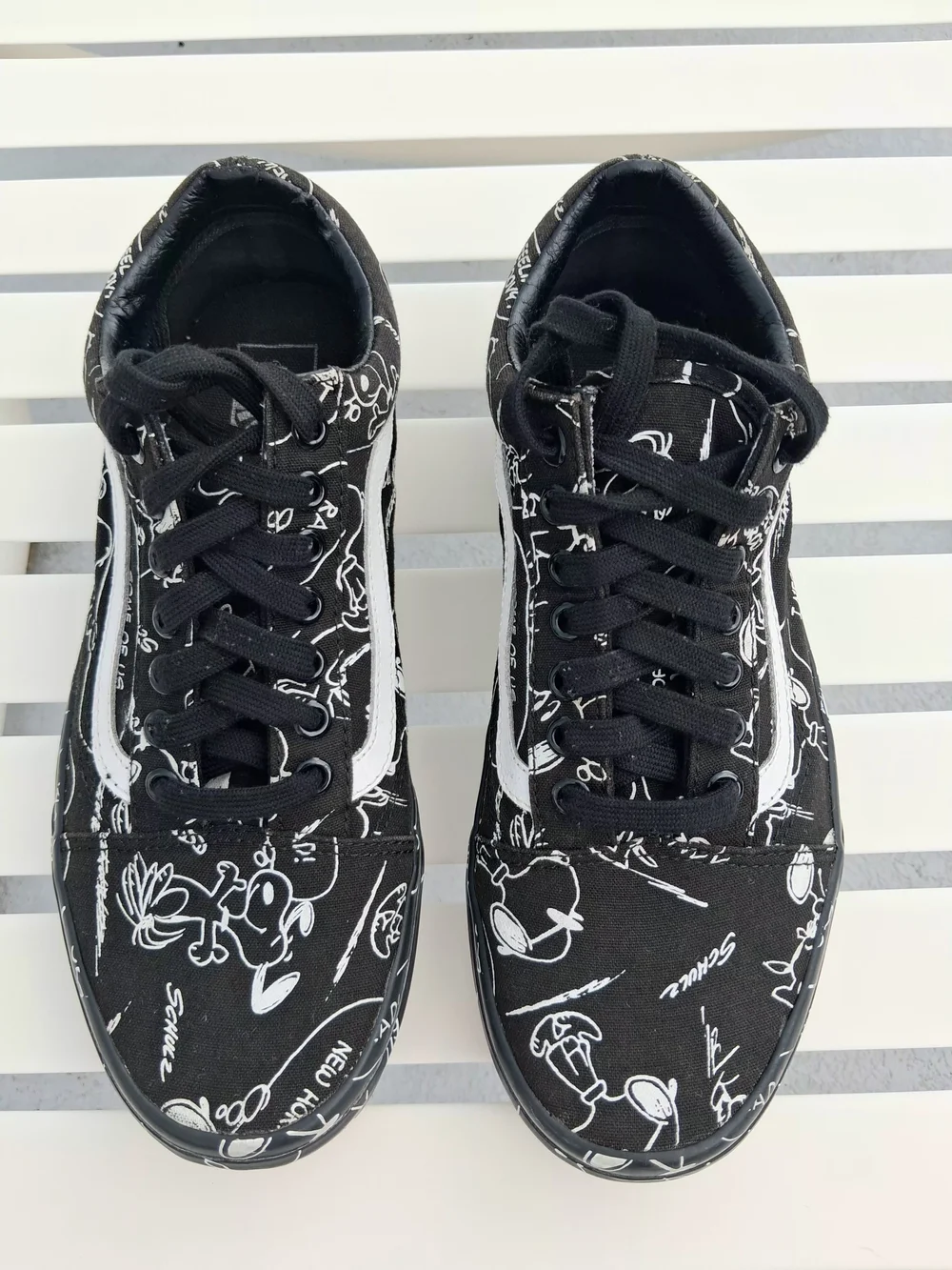 Vans X Peanuts Snoopy Old Skool SK8 White Graphic Lace-Up Unisex Sneakers M8W9.5